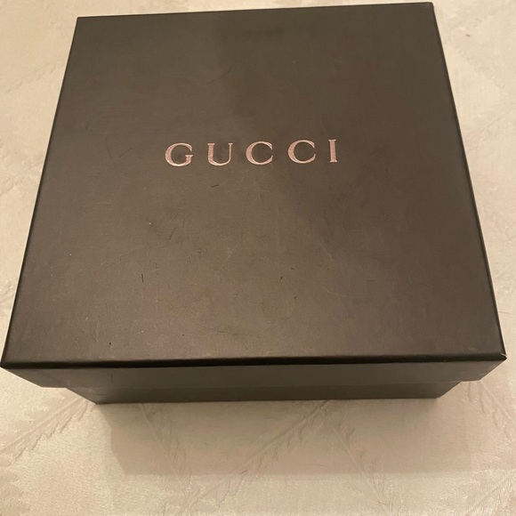 Baby Gucci shoes with shoe bag and original box - Picture 3 of 6